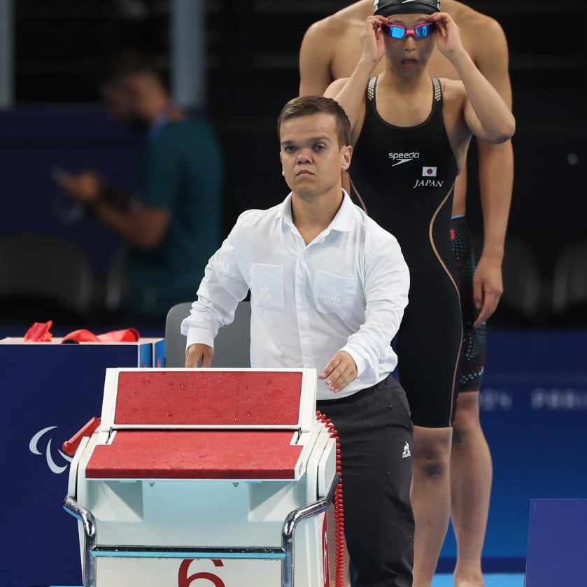 Morgan, arbitre en para natation aux JO