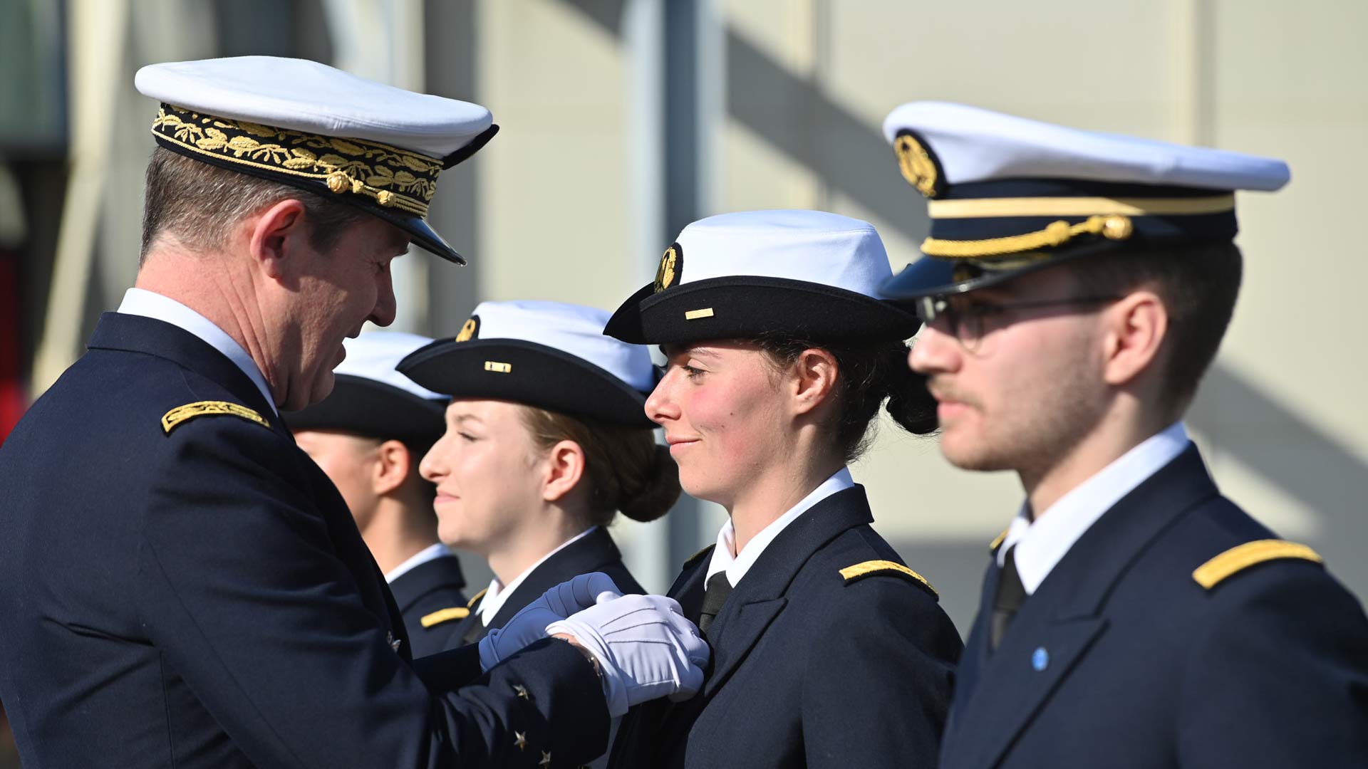 Remise des médailles lors de la cérémonie du fanion 2025