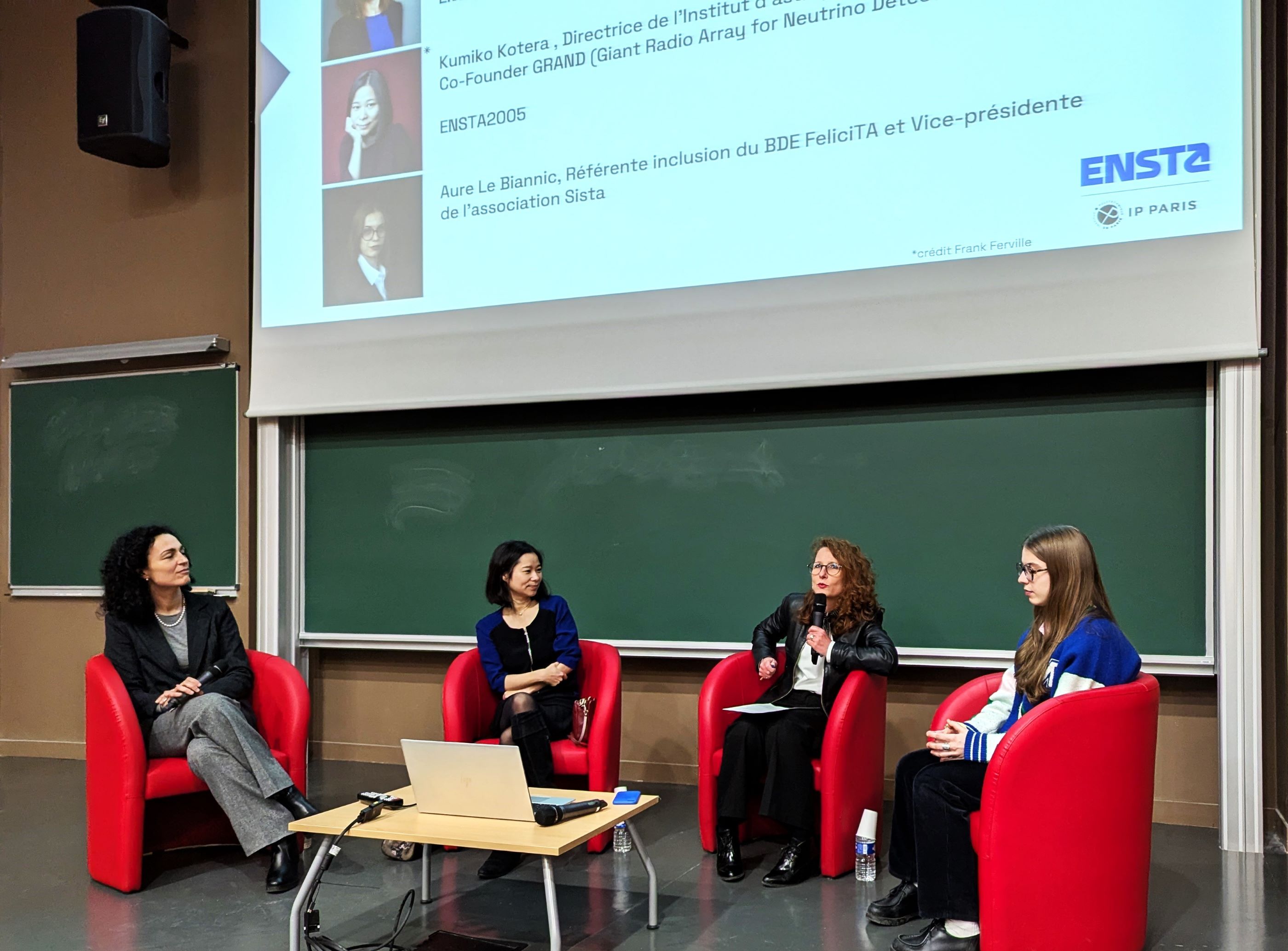 Table Ronde sur le campus de Paris Saclay