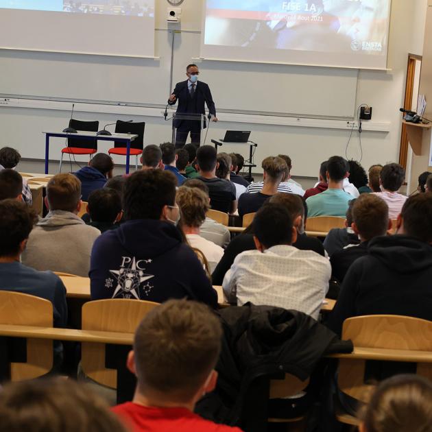 ENSTA Bretagne : Amphi de rentrée des élèves-ingénieurs de 1ère année